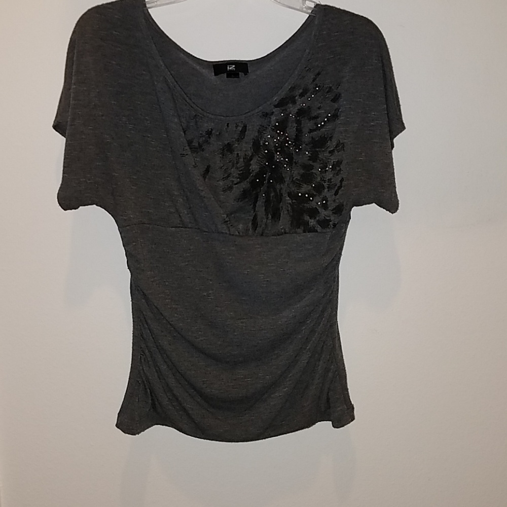 NWOT! Ruched side shirt. Studded details.